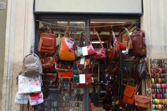 Exploring Affordable Designer Green Leather Bags: The MS-9614 and Women's Bag Trends in Italy