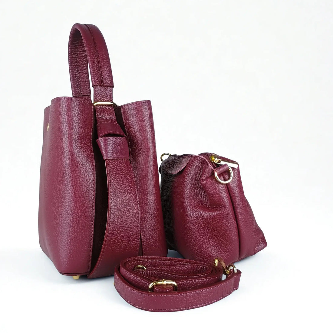 Borsa secchiello in pelle burgundy testurizzata con dettagli oro