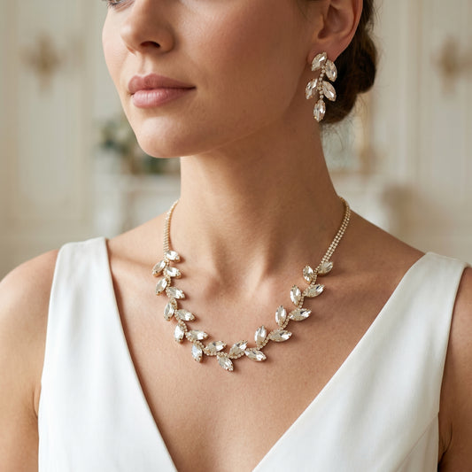 Set_composto_da_collana_e_orecchini_con_foglia_d_oro_e_cristalli_12 - Stile Donna Bags