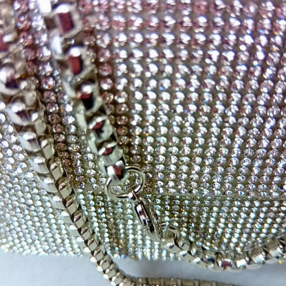 Borsa Clutch con Patta e Strass Dorati - scintillante borsa tracolla