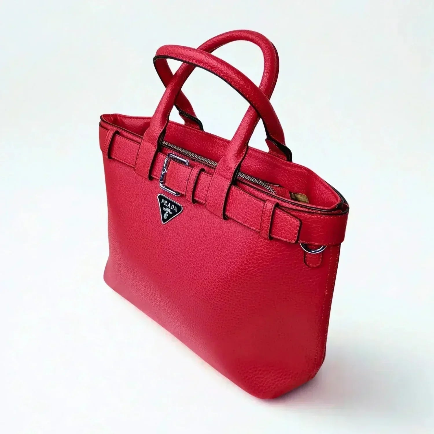 Borsa Shopper Bag in Pelle Rossa Prada - vibrante borsa prada