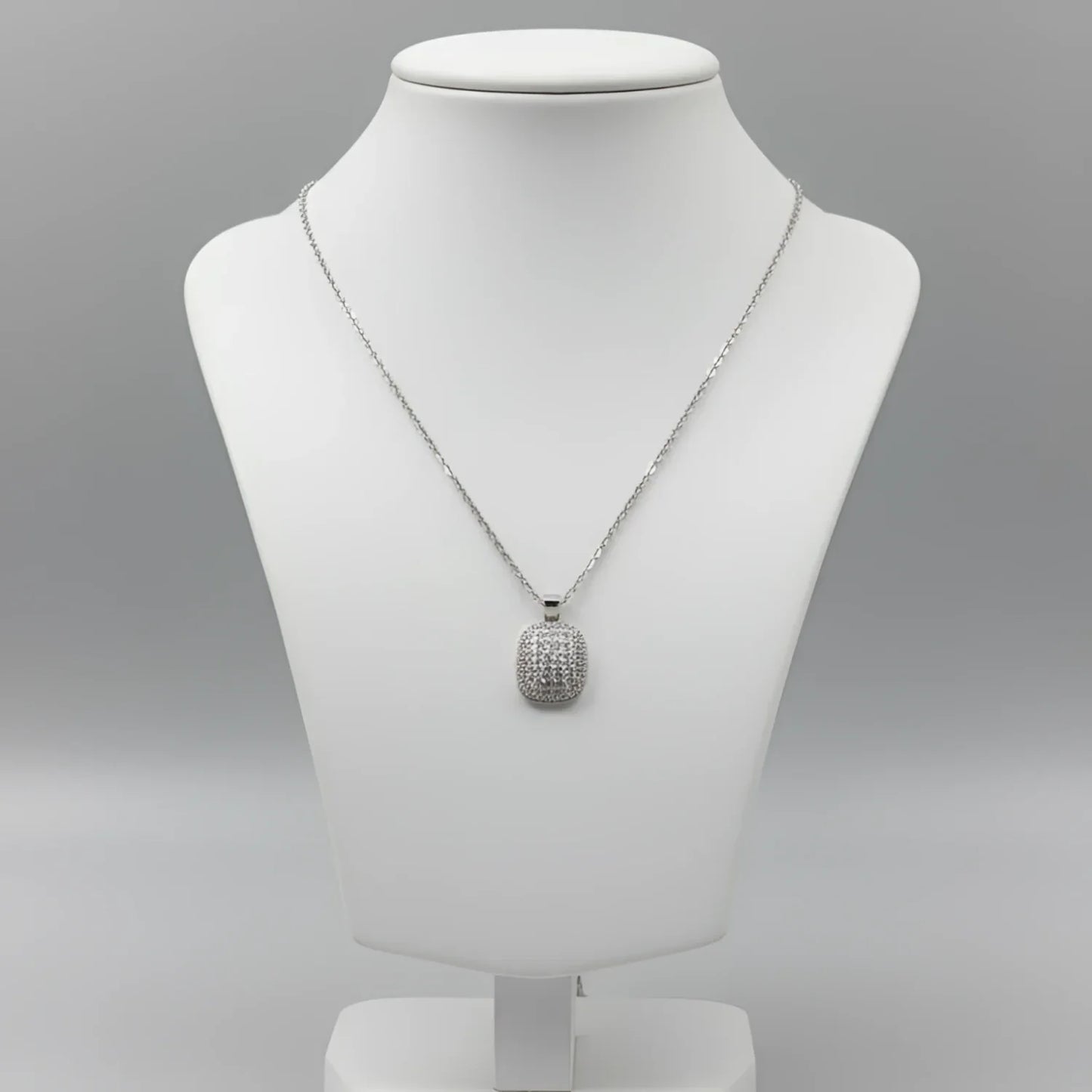 Collana con Pendente Rettangolare Pavé in Oro - collana pendente d’argento