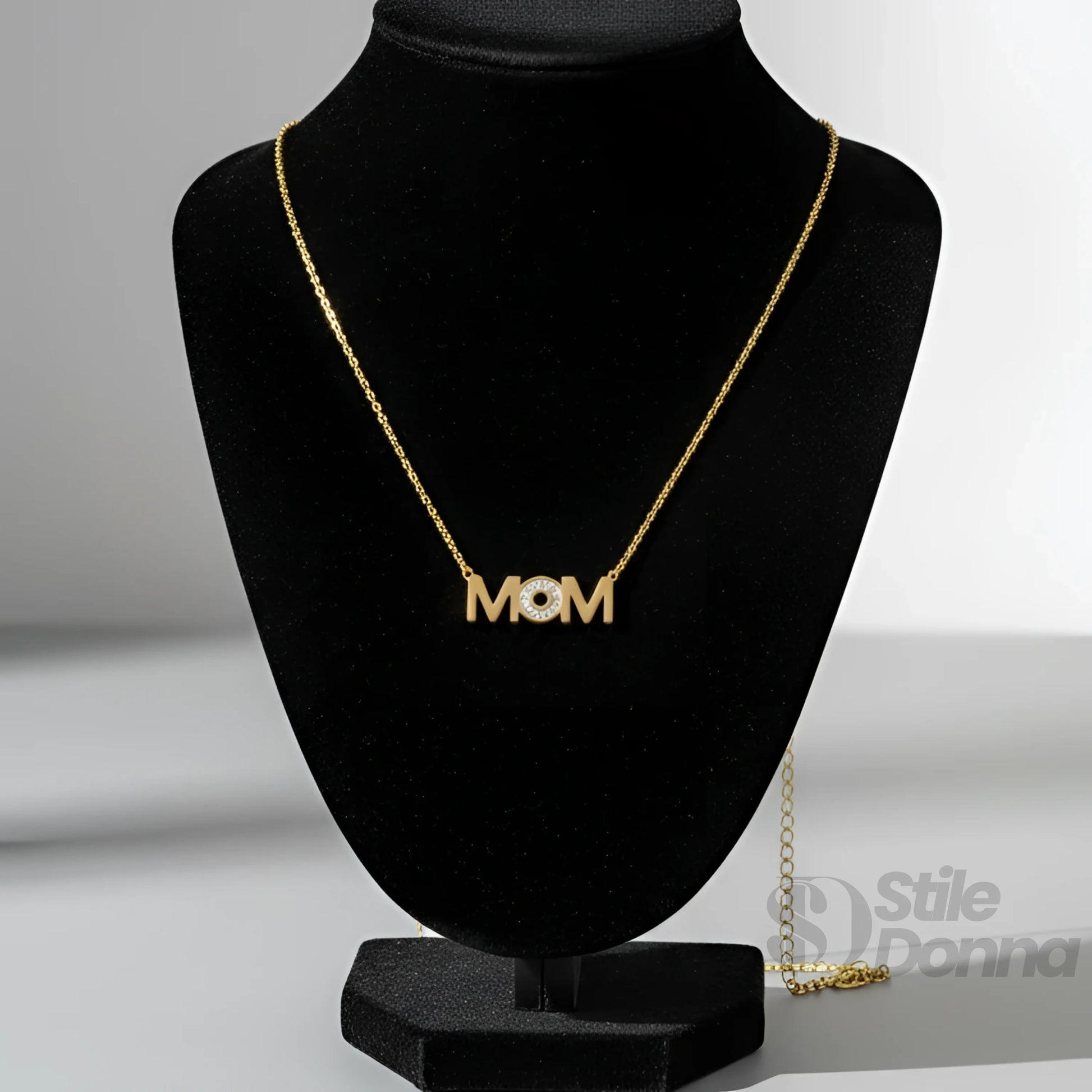 Collana Elegante Mom con Finitura Tono Oro - collana color oro