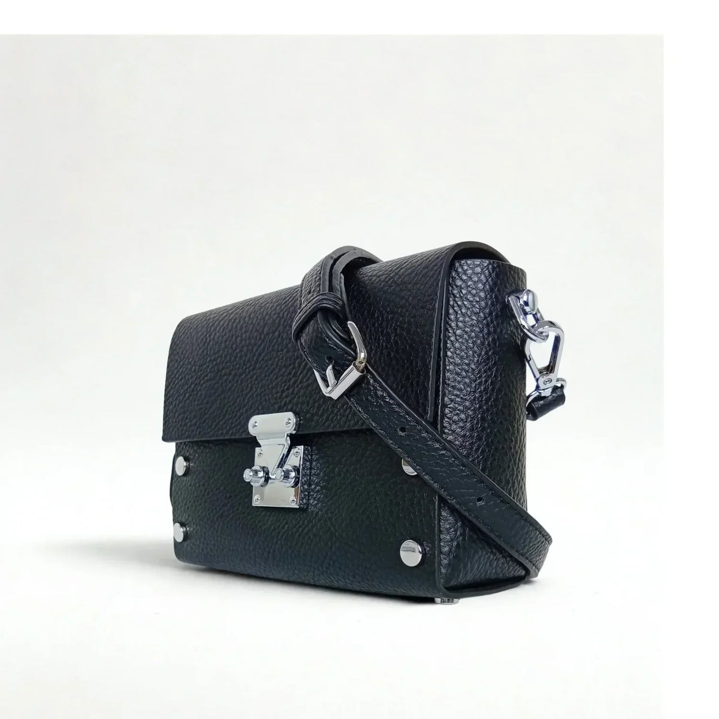 Pochette a Tracolla in Pelle con Finiture Argento - borsa tracolla pelle